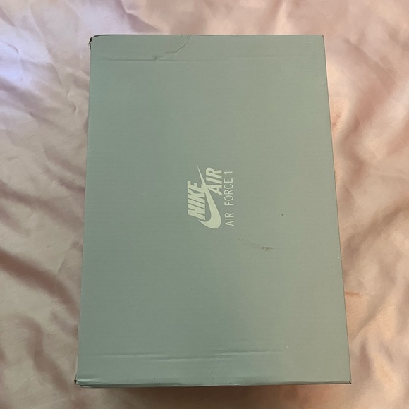 Nike Air Force 1 big kids NWT white - Picture 15 of 15